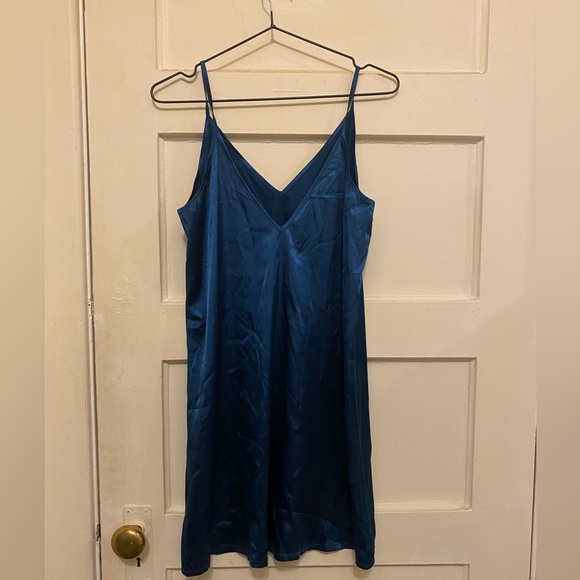 2/$5!!! 2 SHEIN slips - Picture 2 of 7